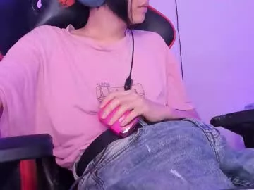 Offline your_little_twink on Chaturbate