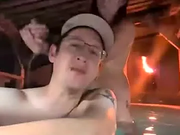 Offline yournotmysupervisor on Chaturbate