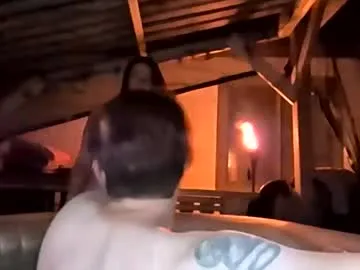 Offline yournotmysupervisor on Chaturbate