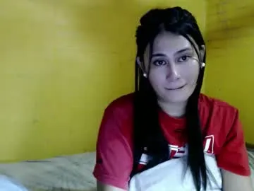 Offline yourseductive_vinaxx on Chaturbate