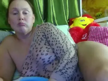 Freechat yoursexkroshka on Chaturbate