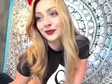 Offline yourvenus00 on Chaturbate