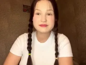 Offline yungbusitzky on Chaturbate