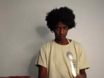 yuya_mbb from Chaturbate