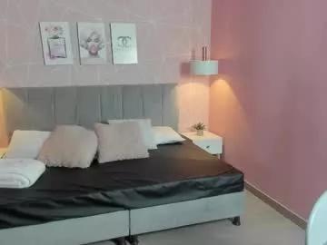 zara__sweet from Chaturbate