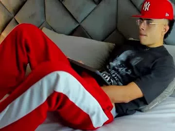 Offline zeta_3 on Chaturbate