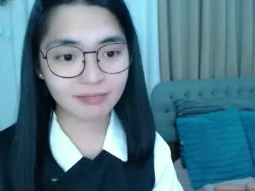 Offline zhaviahale on Chaturbate