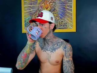 Offline aaron_ford on Flirt4Free