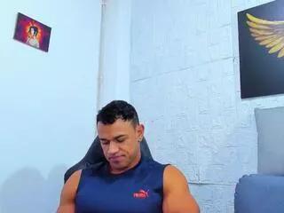 aaron_velour from Flirt4Free