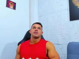 aaron_velour from Flirt4Free