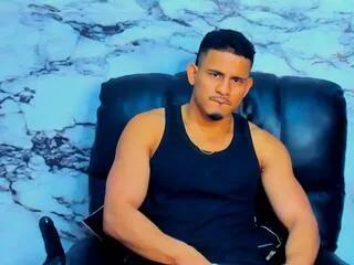 alan_newton from Flirt4Free