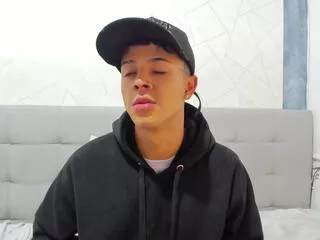 Offline alexx_colton on Flirt4Free