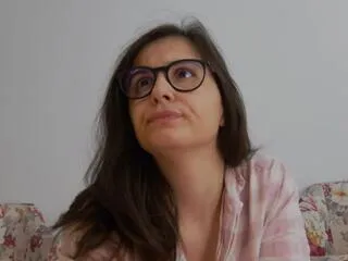 Freechat alice_summertale on Flirt4Free