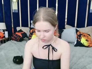 Freechat alida_brace on Flirt4Free