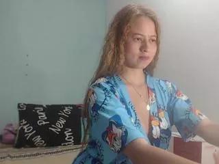 amanda_roses from Flirt4Free
