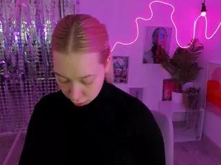 annabelle_lumi from Flirt4Free