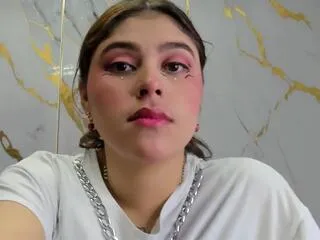 annie_evanss on Flirt4Free 