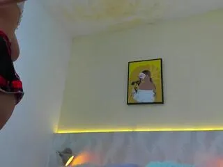 annie_evanss on Flirt4Free 