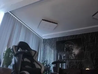 camilo_watson on Flirt4Free