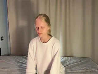 channel_scarlett