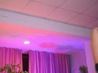 chica_ora from Flirt4Free