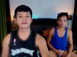 Offline daven_steele_derik_logan on Flirt4Free