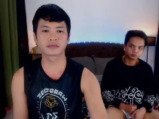 Offline daven_steele_derik_logan on Flirt4Free