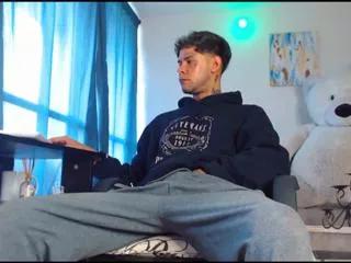 derryck from Flirt4Free