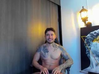 eddyy_guzman from Flirt4Free