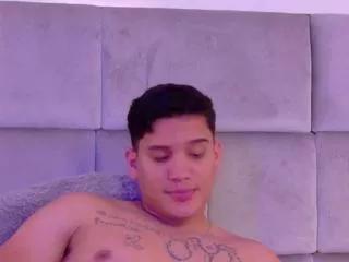 esteban_morenoo from Flirt4Free