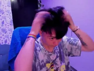 Away hanna_plu on Flirt4Free