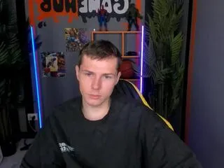 hector_spencer — Freechat on Flirt4Free