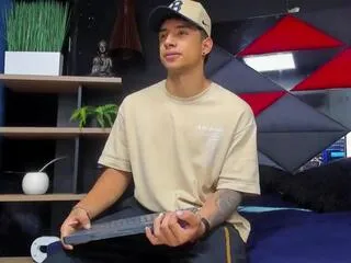 jaze_bradley — Freechat on Flirt4Free