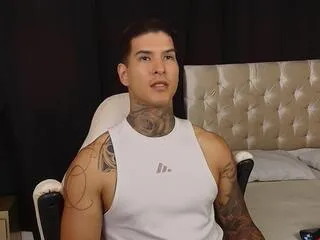 jiro_kenji on Flirt4Free