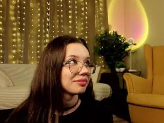 Offline johana_bartee on Flirt4Free