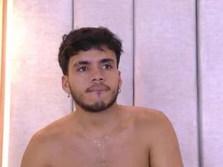 Offline jordan_rodriguezz on Flirt4Free