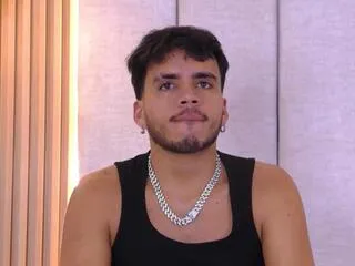 Offline jordan_rodriguezz on Flirt4Free