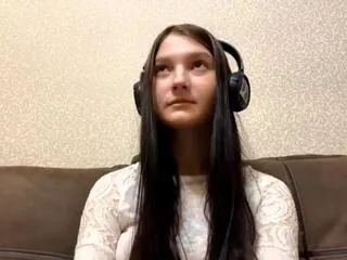 Freechat kanisha_renker on Flirt4Free