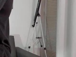 Offline kevin_lance on Flirt4Free