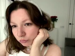 Freechat kira_flourney on Flirt4Free