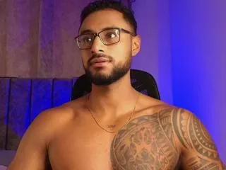 liiam_garcia from Flirt4Free