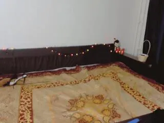 Offline louise_maximoff on Flirt4Free