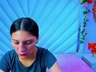 Freechat luna_benett on Flirt4Free