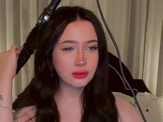 maddy_stolem from Flirt4Free