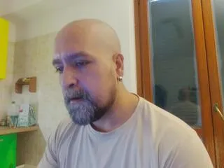 Offline marco_mastronelli on Flirt4Free