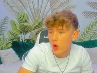 matthew_bieber from Flirt4Free