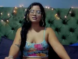 Offline nezuko_r on Flirt4Free