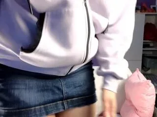 olivia_sunny — Private on Flirt4Free