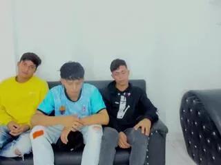 pleasure_boys on Flirt4Free