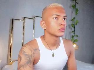 rafael_leonn from Flirt4Free
